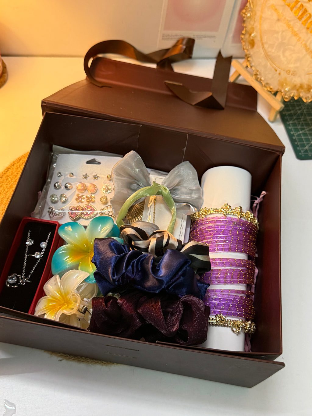 Love Hamper 18 products